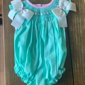 Southern Smocked Company bubble